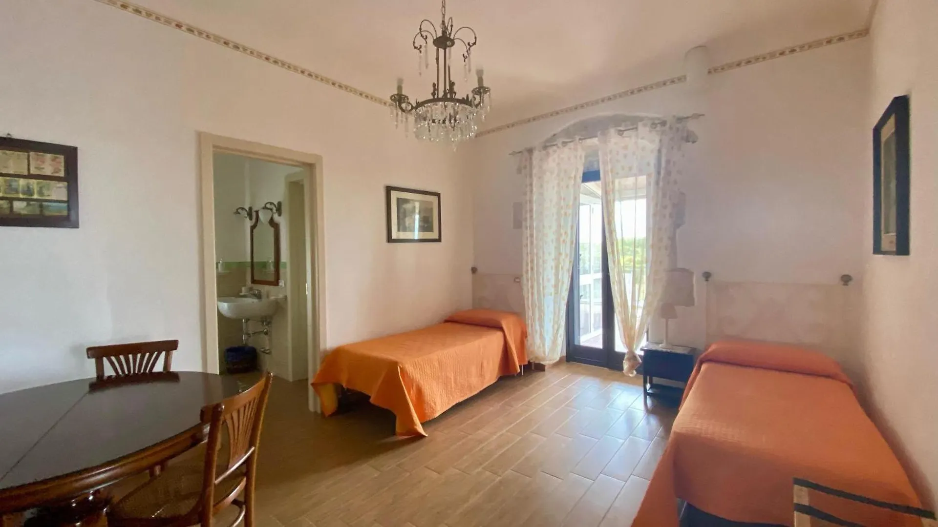 Agriturismo Villa Flavia Casa Serrafiori 0*,