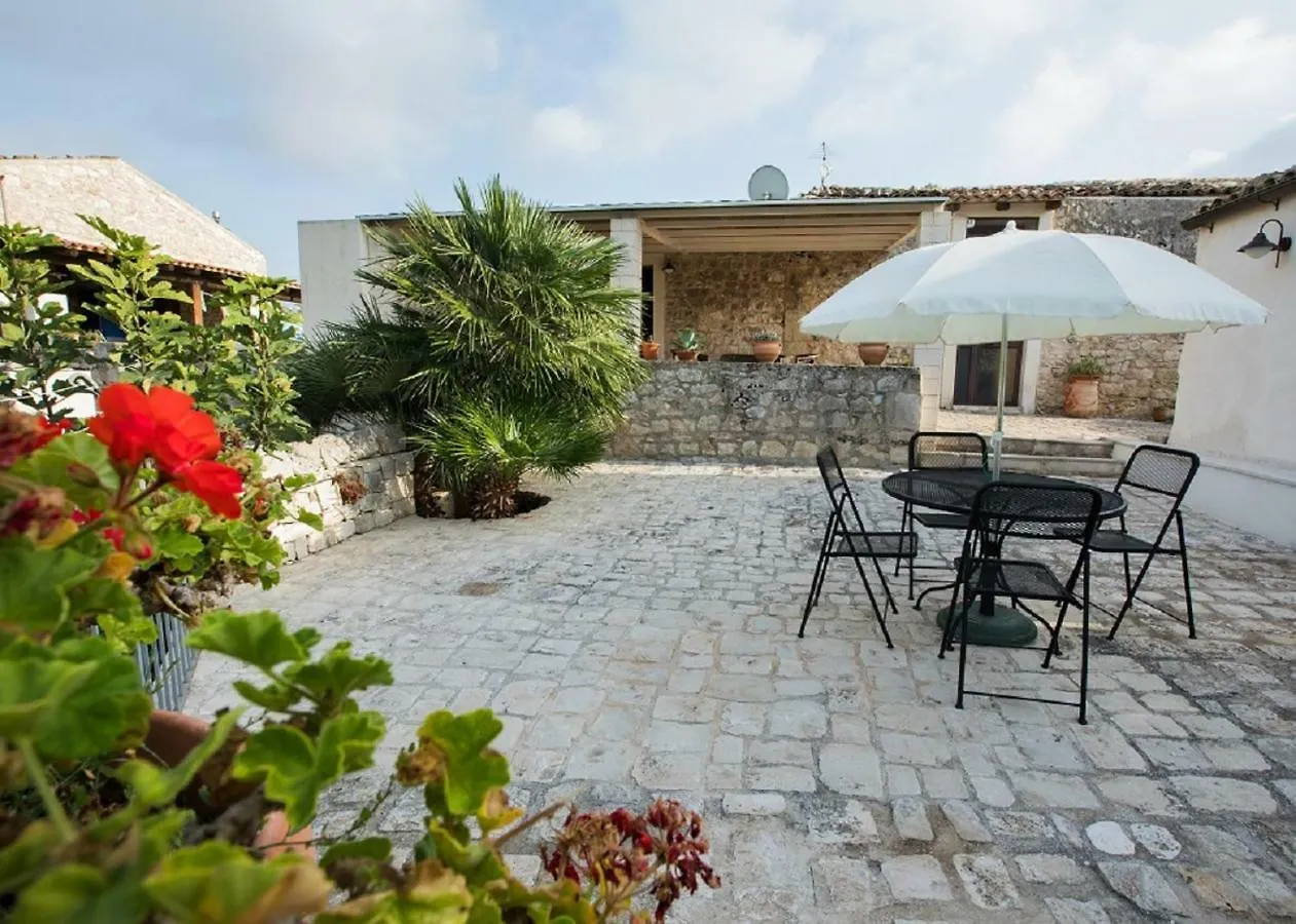 Agriturismo Villa Flavia Casa Serrafiori